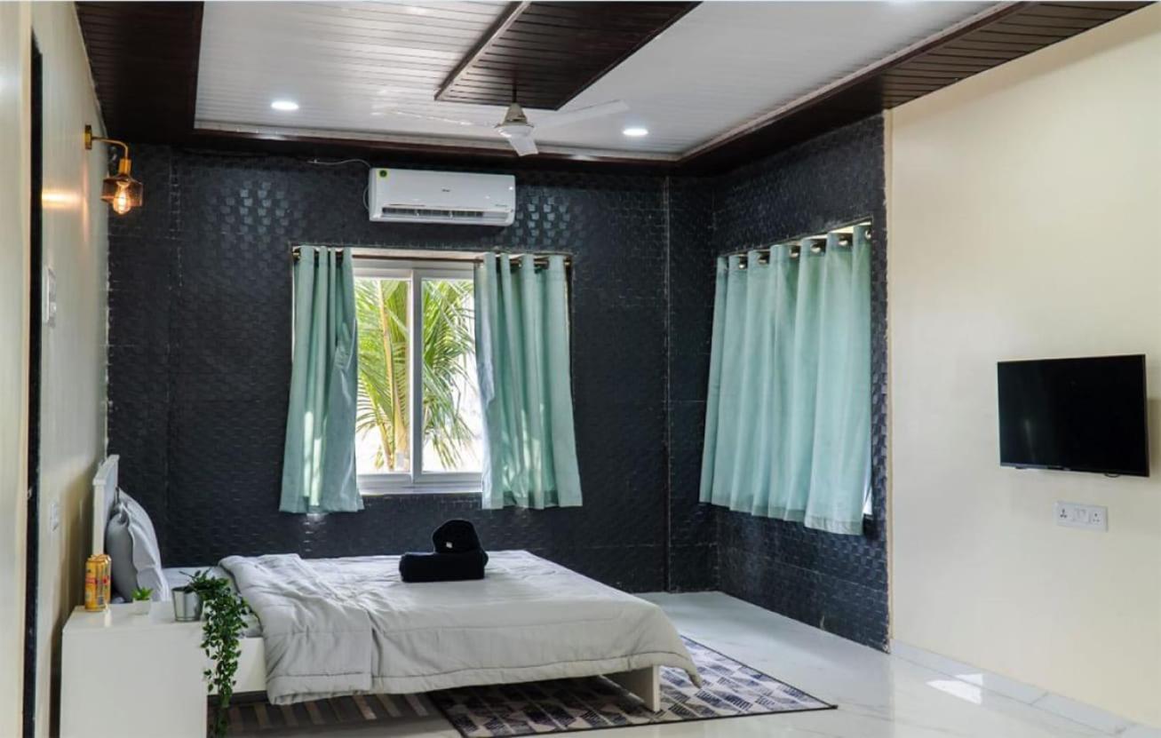 Green Crest Villa Лонавала Экстерьер фото